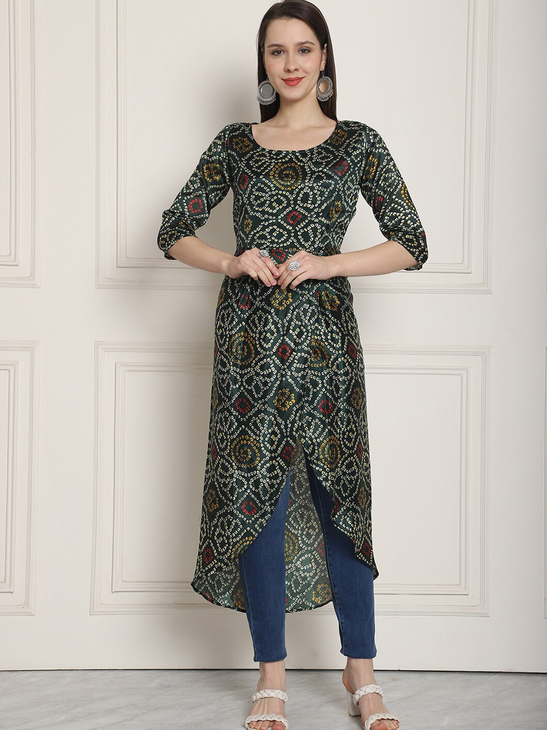 NEUDIS Abstract Printed Round Neck Anarkali Kurta for Timeless Grace