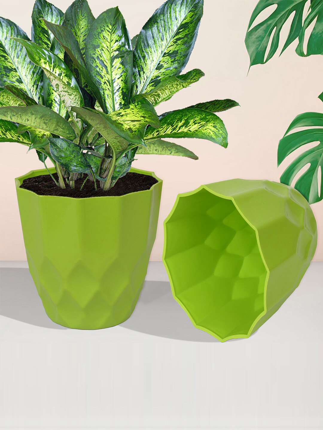 Kuber Industries Green & Red 5 Pieces Textured Planters