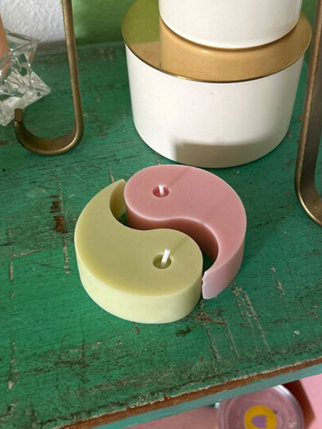 Aromatic Fables Harmony Duality Yin Yang 2Pcs 1 Wick Solid Round Regular Tea Light Candles