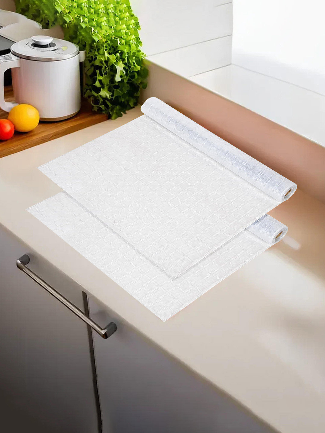 Kuber Industries White 2 Pieces  Check-Design Shelf Liner Organisers