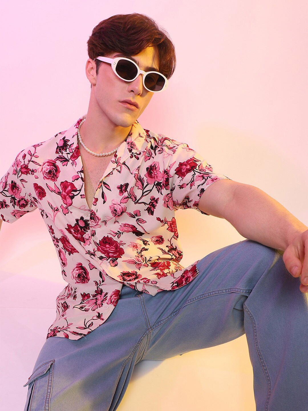 CAHOOT Spread Collar Short Sleeves Floral Classic Printed Casual Shirt