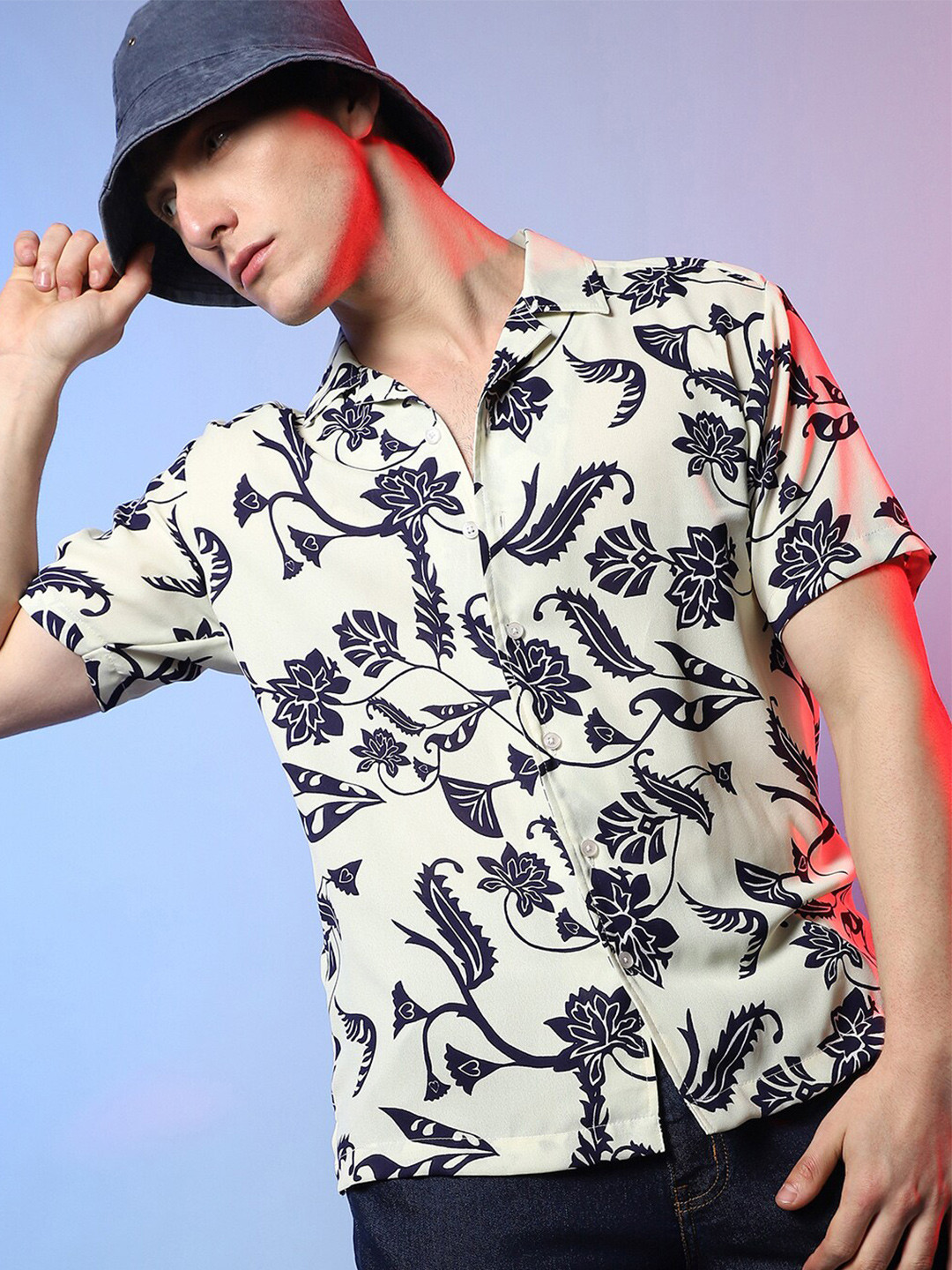 CAHOOT Spread Collar Short Sleeves Floral Classic Printed Casual Shirt