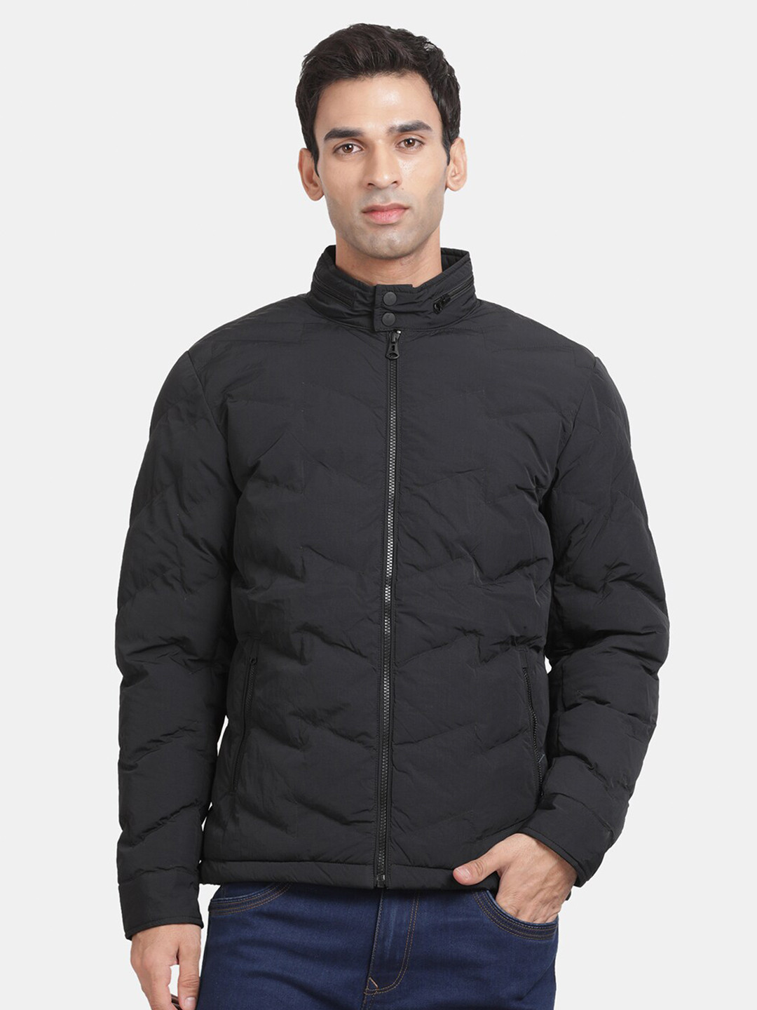 t-base Mock Collar Insulator Padded Jacket
