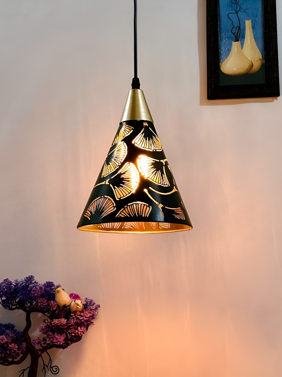 Areezo Black Textured Triangle Ceiling Lamp