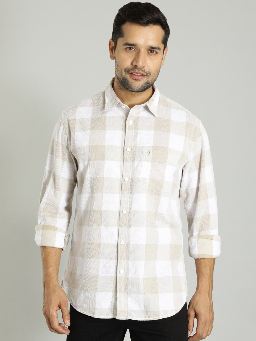 Indian Terrain Spread Collar Long Sleeves Checked Slim Fit Casual Shirt