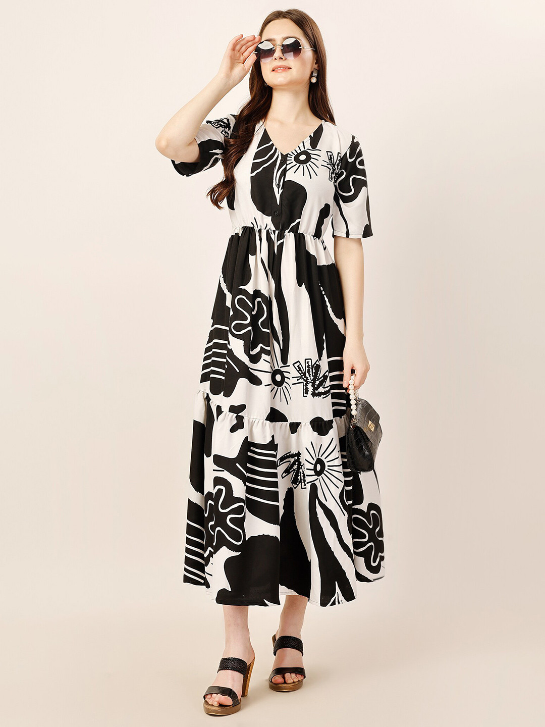 Fashfun V-neck Short Flared Sleeves Abstract Print Fit & Flare Maxi Dress