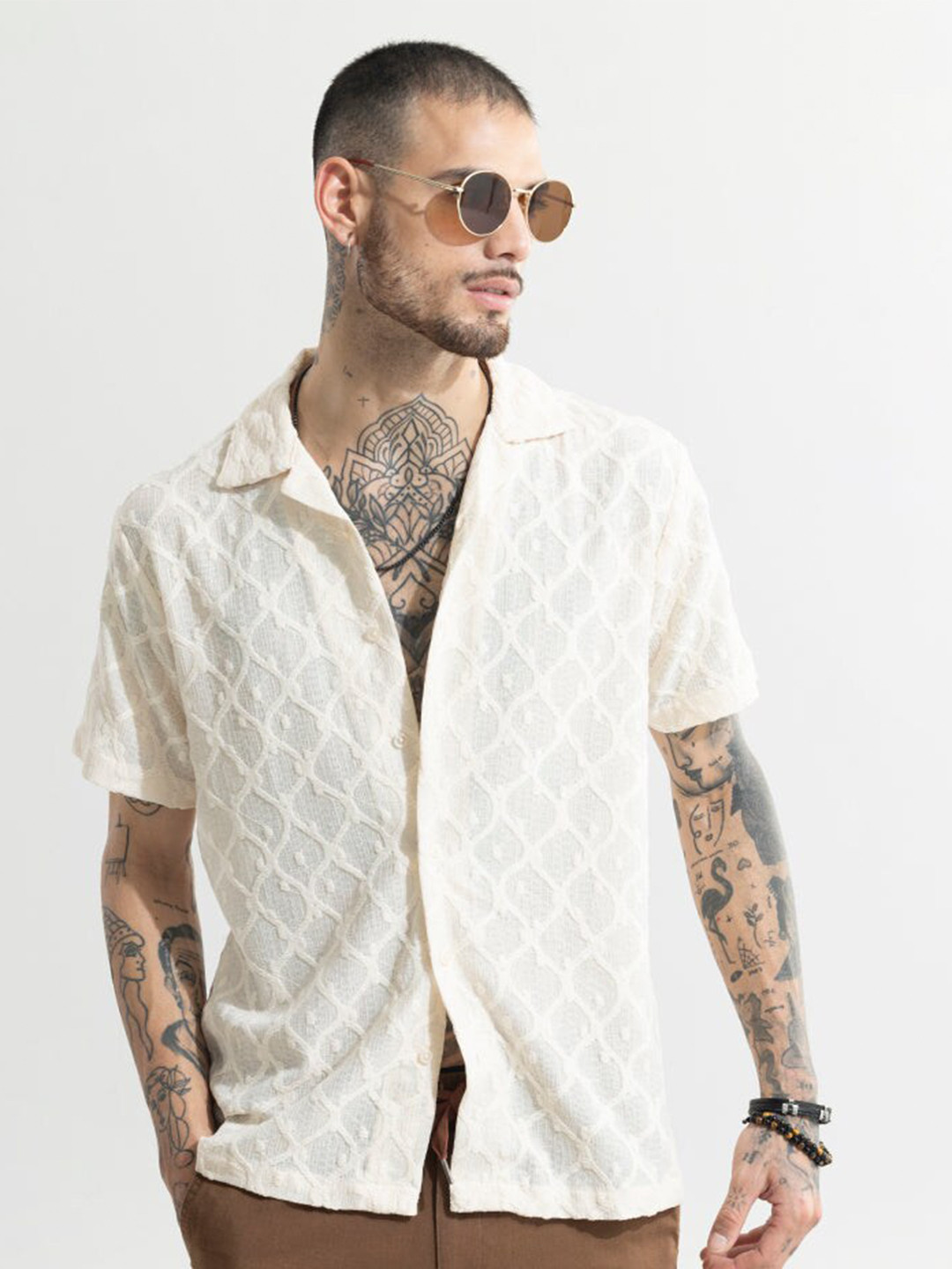 Snitch Cream Self Design Classic Boxy Casual Shirt