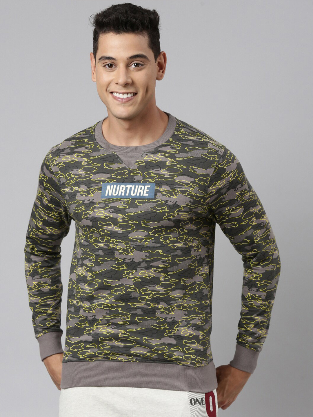 DIXCY SCOTT Camouflage Printed Pullover Sweatshirt