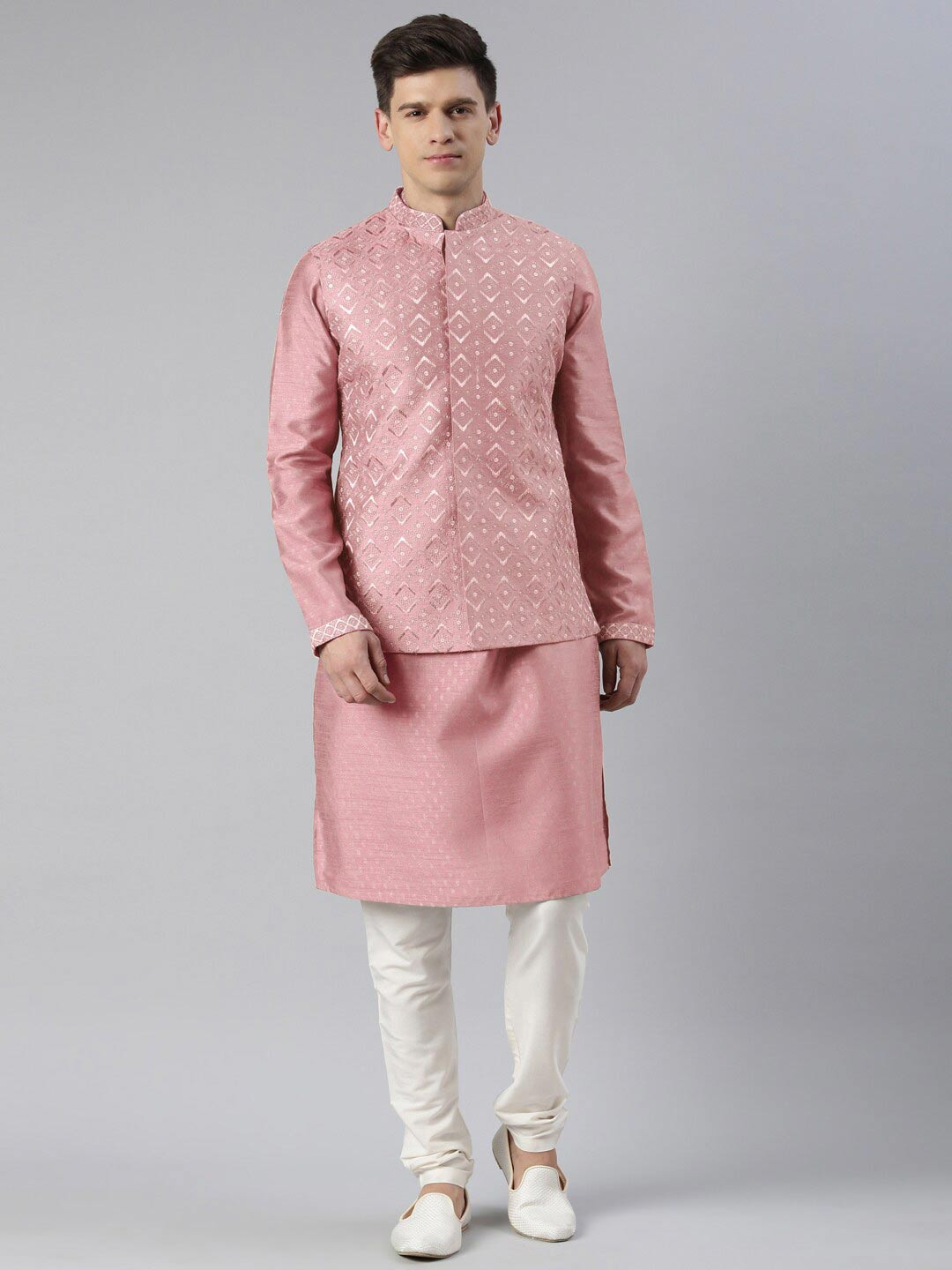 TheEthnic.Co Embroidered Nehru Jacket