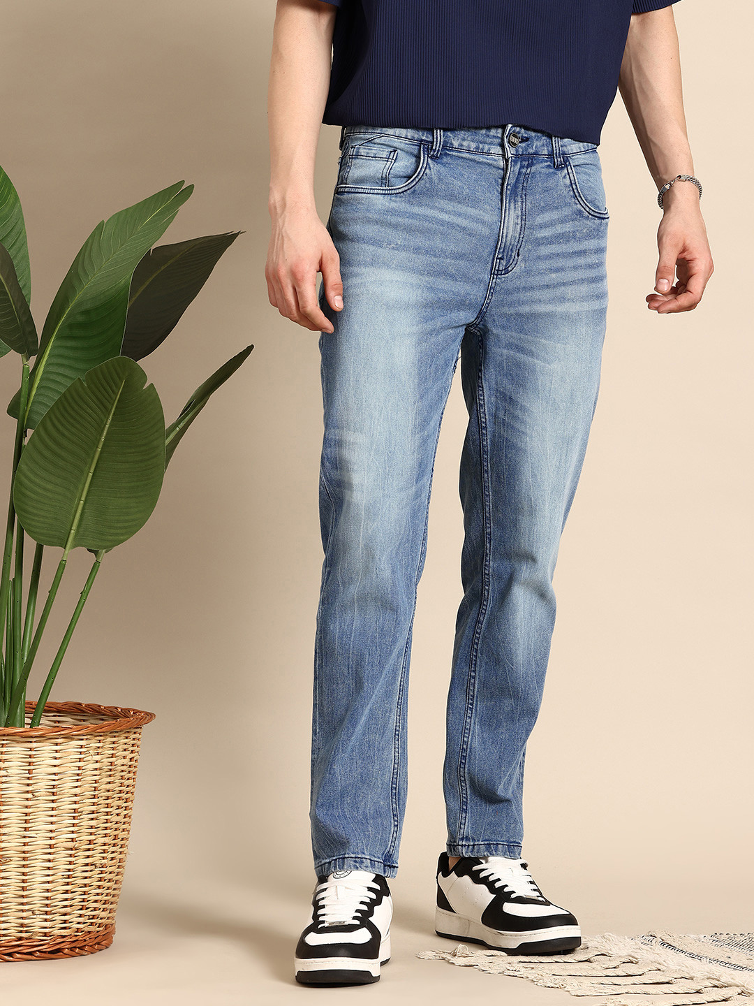 Mast & Harbour Men Relaxed Baggy Fit Light Fade Stretchable Jeans - Image 1