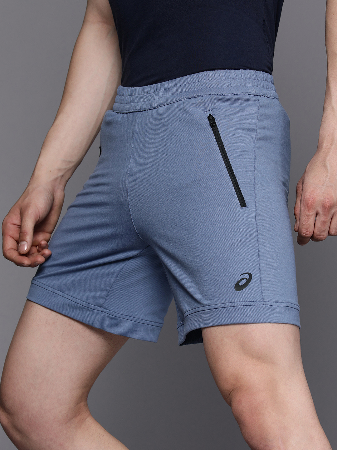 ASICS Men Bonded Zip 7Inch Training Shorts