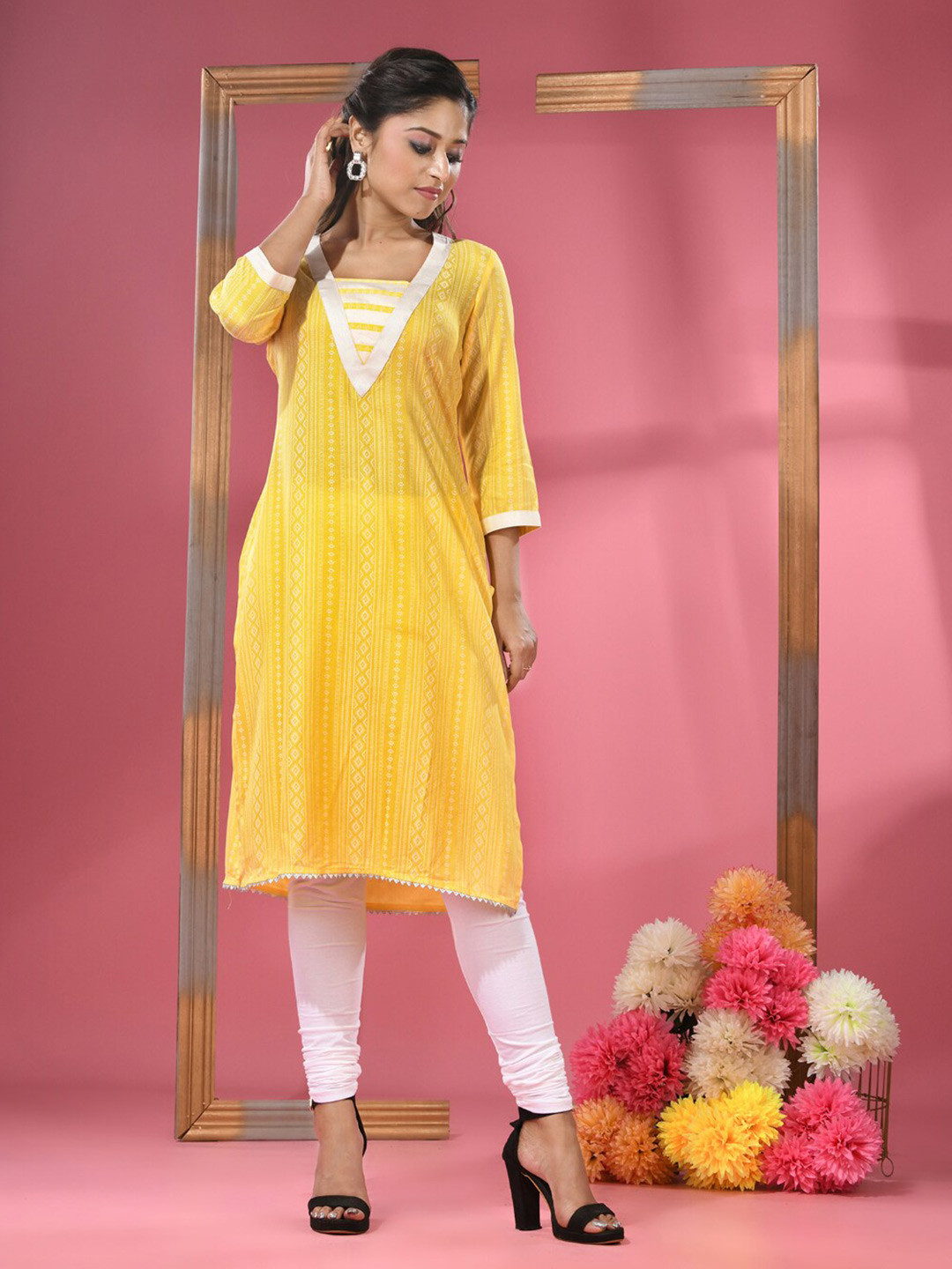 Charukriti Floral Printed Cotton Strigth Kurta