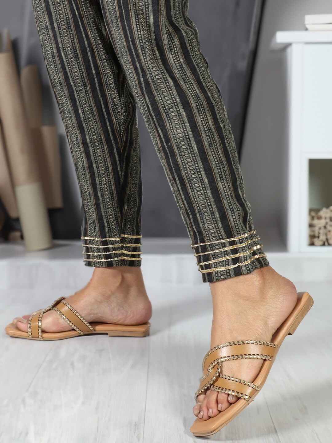 Carlton London No Back Strap Open Toe Flats