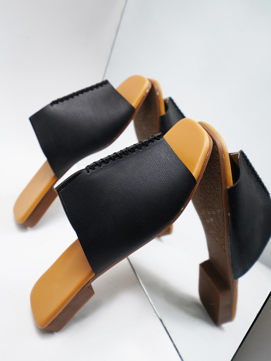 Try Me Textured No Back Strap Open Toe Flats