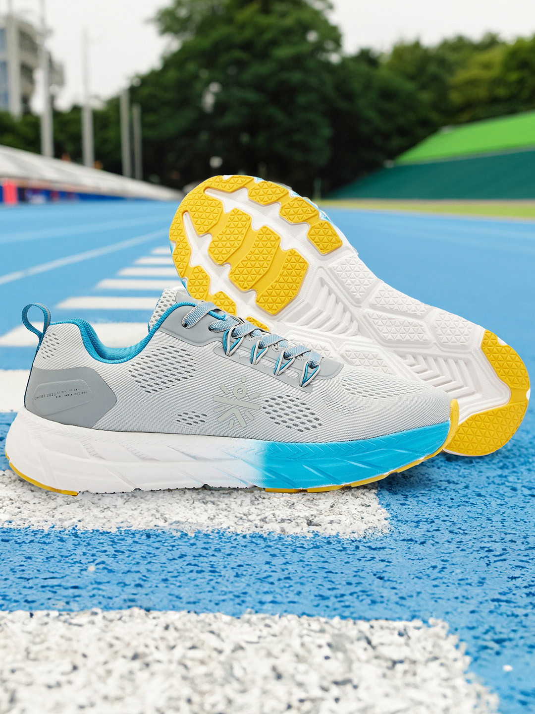 CULT Men EZ+ Ryde Running Shoes