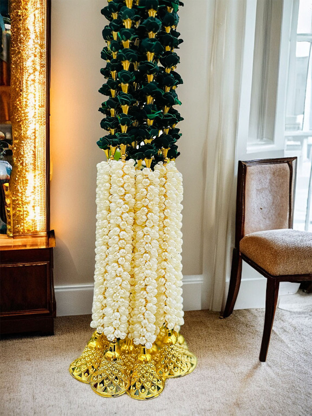 BS AMOR Green & White 8Pcs Toran Festive Decor