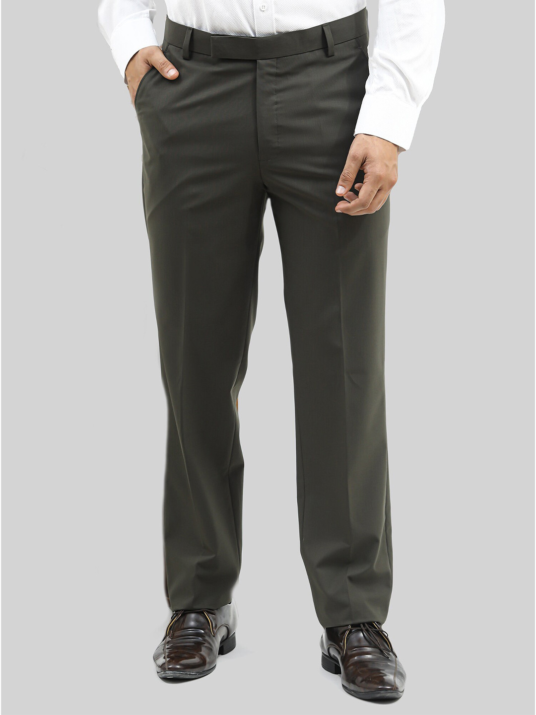 BLUEBIRD Men Relaxed Wrinkle Free Mid-Rise Formal Trousers