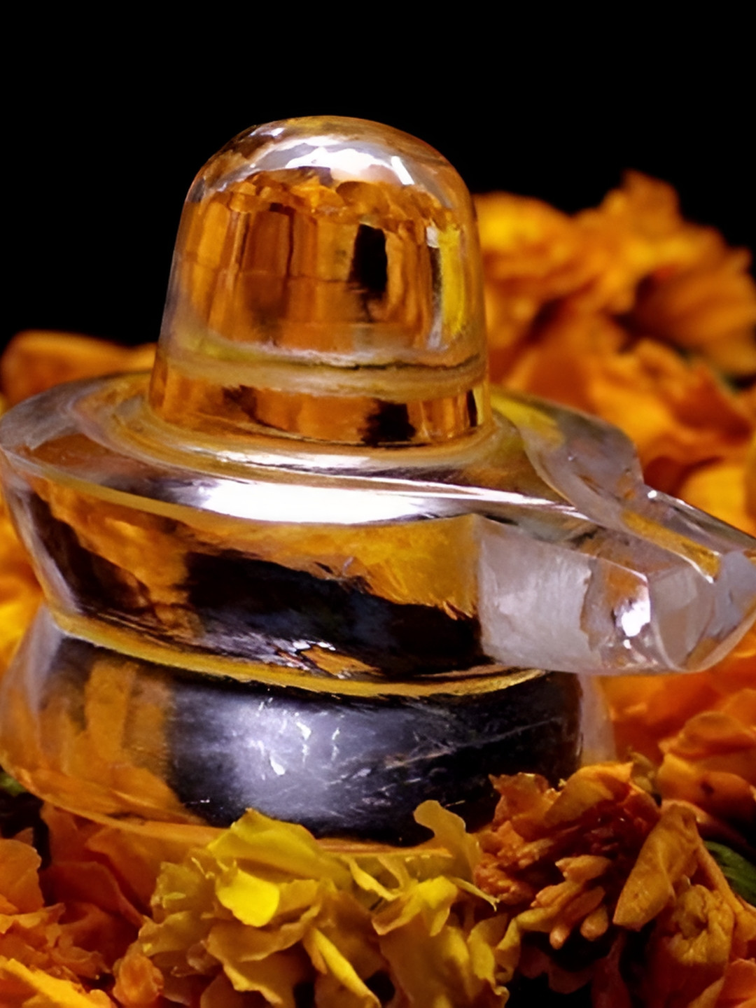 Navyaksh Shivling God Shiva Lingam Transparent Crystal Glossy Prayer Room Tiny Showpiece - 1.9 Inches