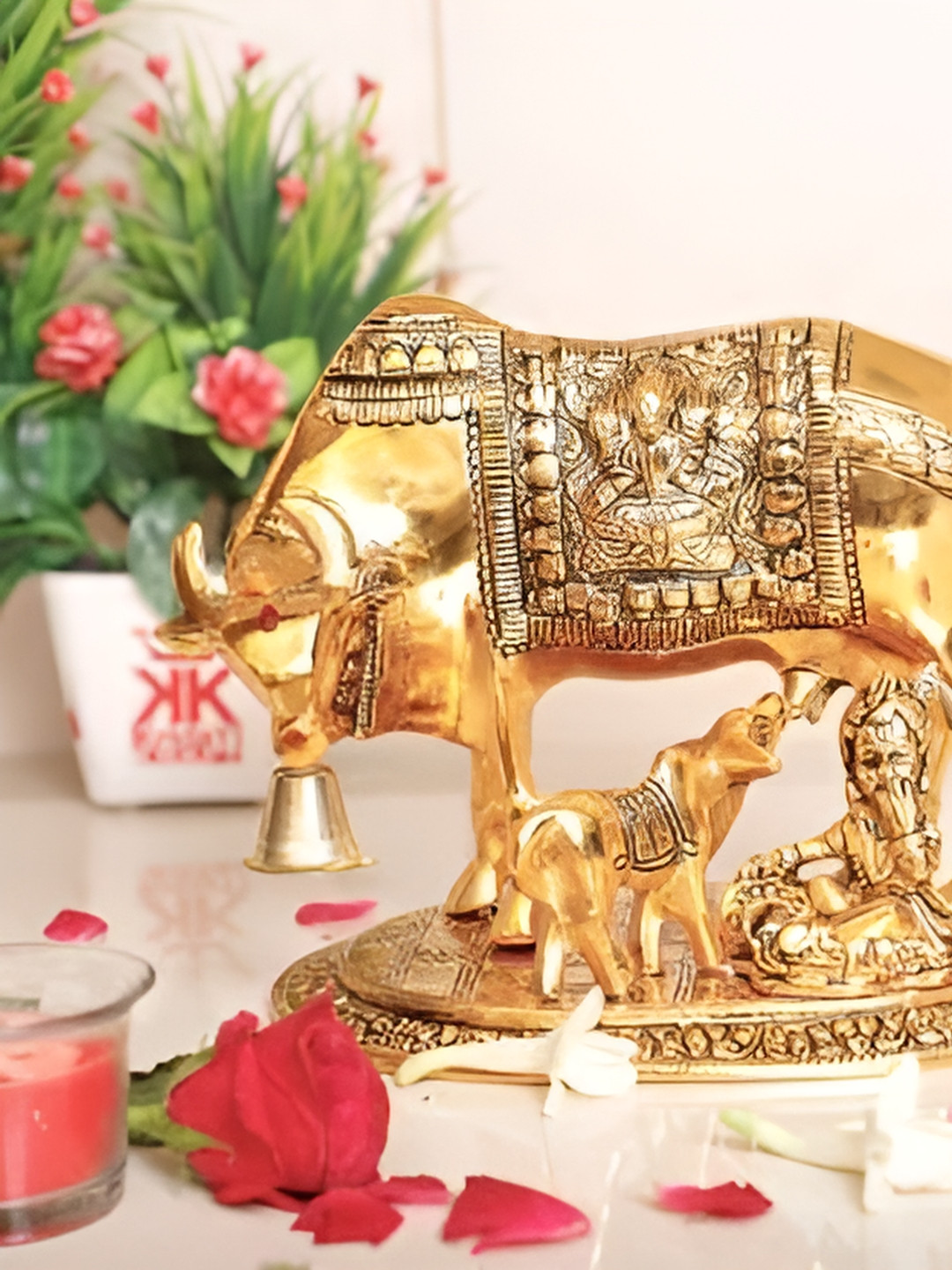 Navyaksh Kamdhenu Cow,Calf with Bal Gopal Krishna Gold Metal Metallic Prayer Room Small Showpiece - 3.1 Inches