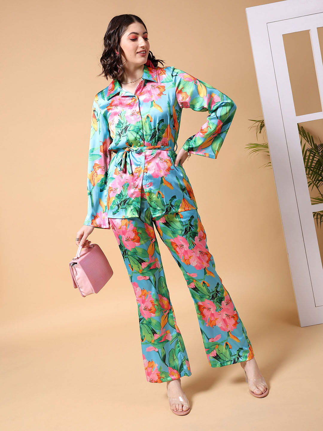 Freehand by The Indian Garage Co Collar Neck Printed Shirt & Mid-Rise Trousers Co-Ords