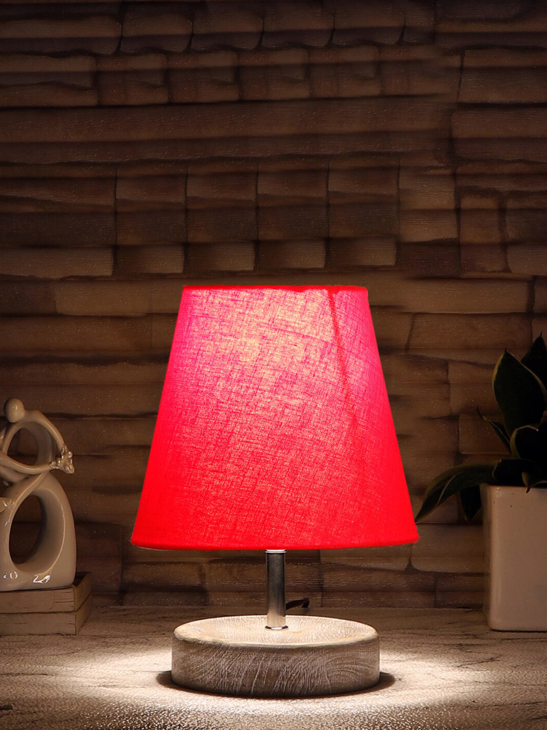 Devansh Red Round white brushed wood Table Lamp