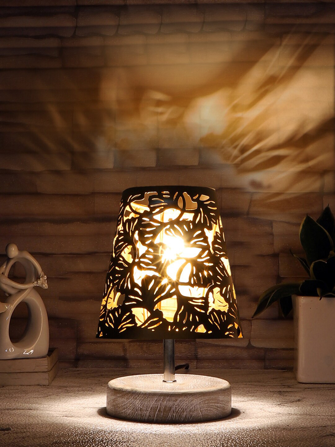 Devansh Black Textured Metal With wood Round Base Table Lamp