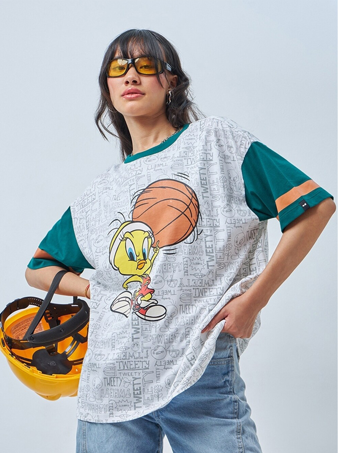 Bewakoof Heavy Duty 1.0 Women White & Green Tweety Graphic Printed Oversized T-shirt
