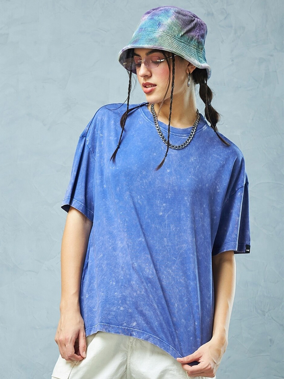 Bewakoof Acid Wash Self Design Drop-Shoulder Sleeves Oversized Pure Cotton T-shirt