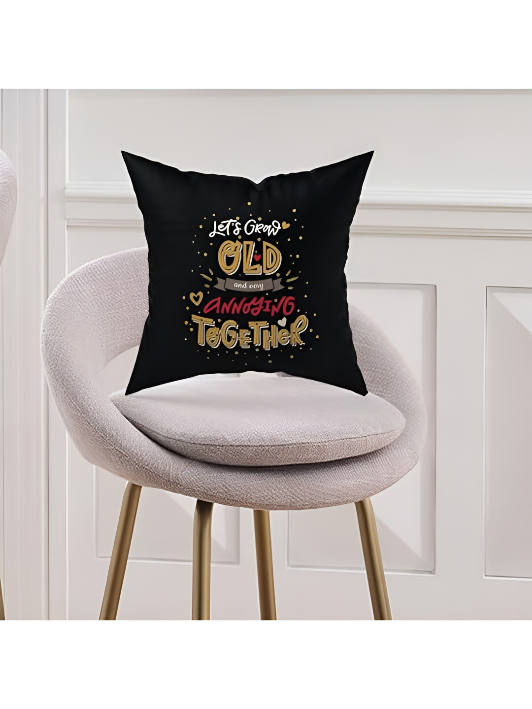 Kaameri Bazaar Black 5 Pieces Cushion Gift Set