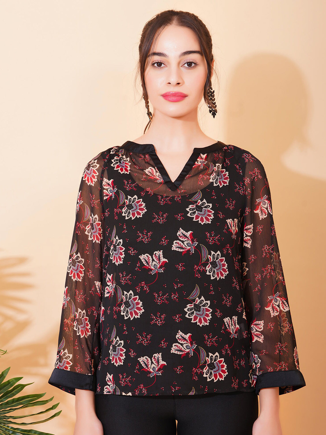 DEBONATELLA Floral Printed Georgette Top