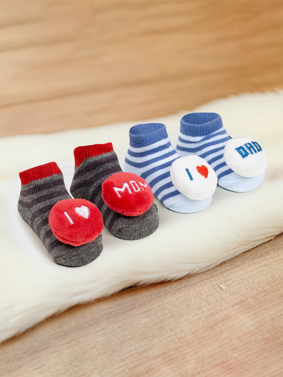 Baby Moo Infants Pack Of 2 Self-Design Soft & Comfortable Socks Booties