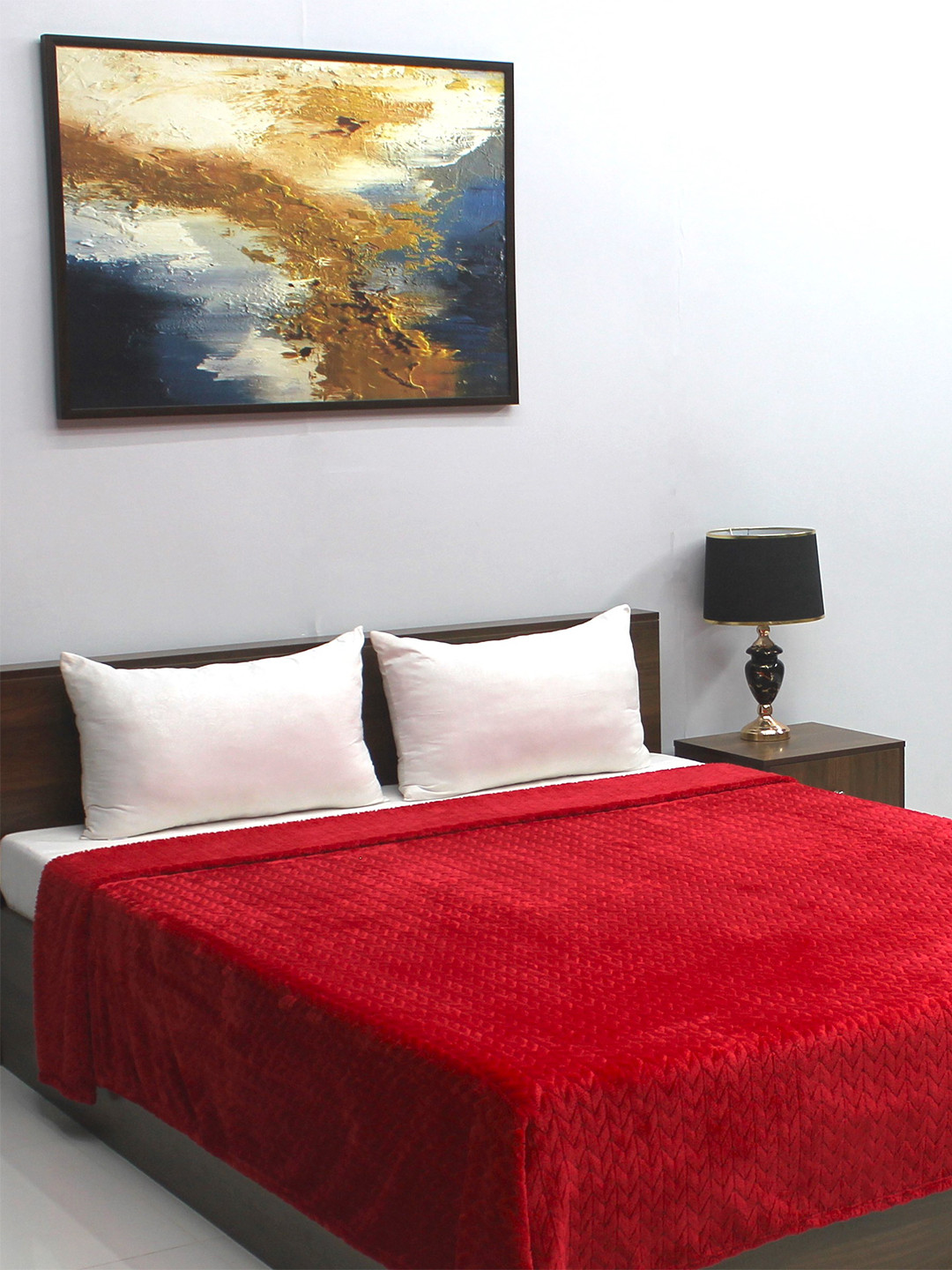 BOMBAY DYEING Fidilis White & Beige Floral AC Room 290 GSM Double Bed Blanket