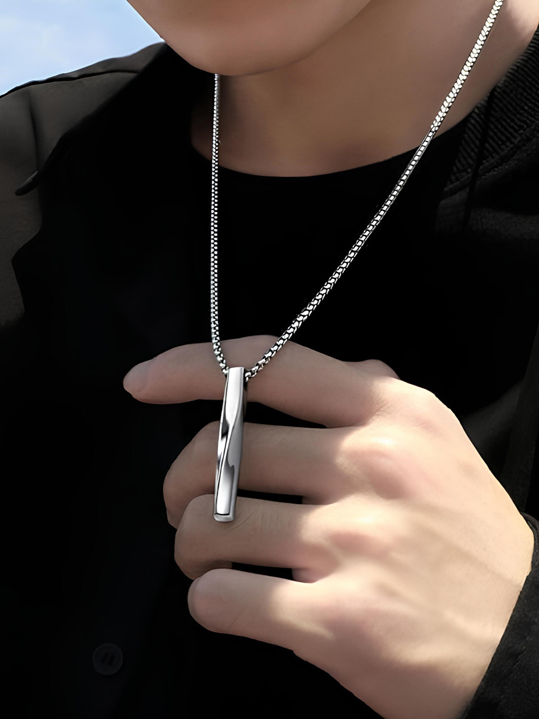 KARISHMA KREATIONS Silver-Plated Twisted Bard-Charm Pendants & Chains