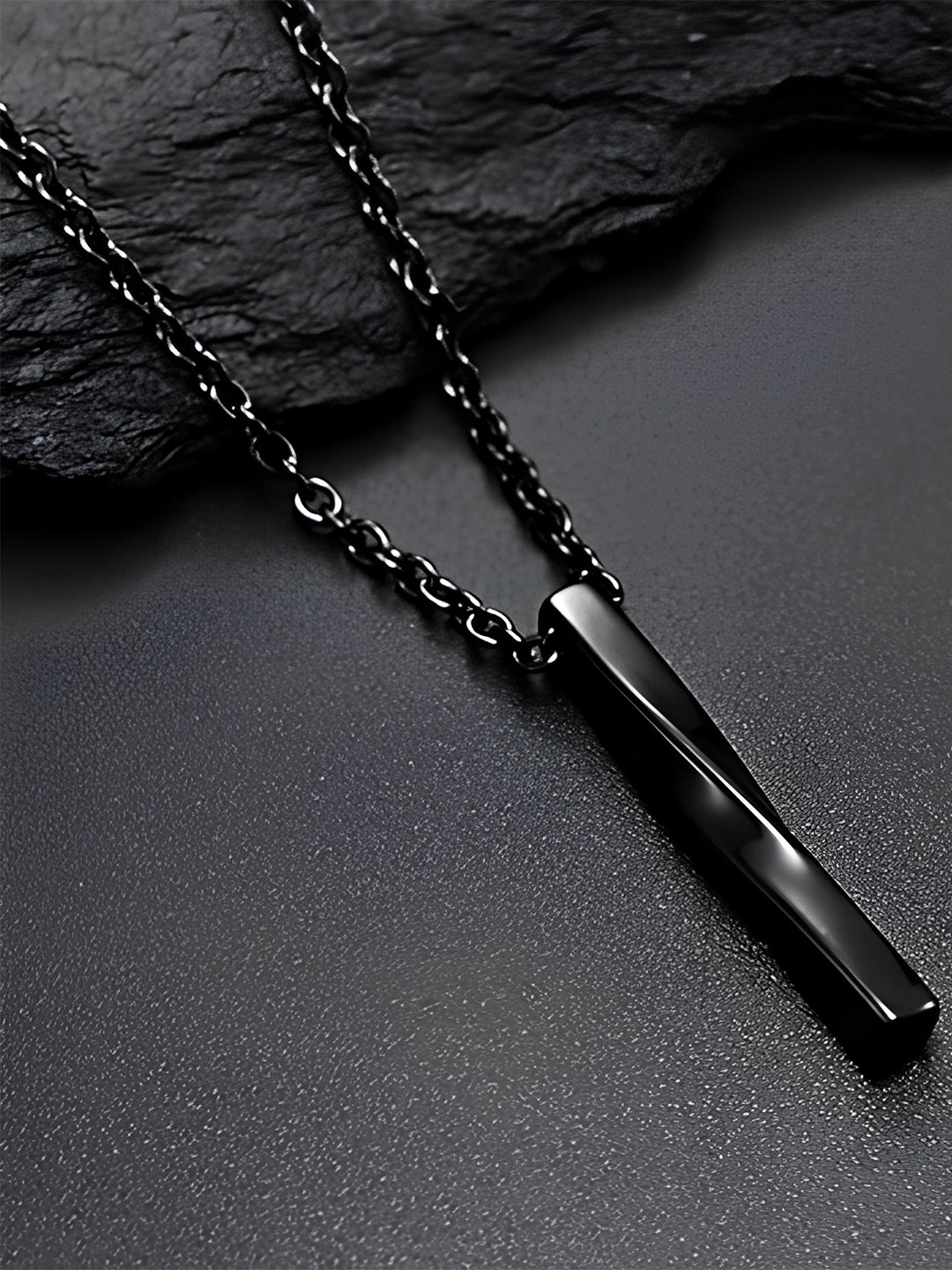 KARISHMA KREATIONS  Unisex Geometric-Charm Pendant With Chain