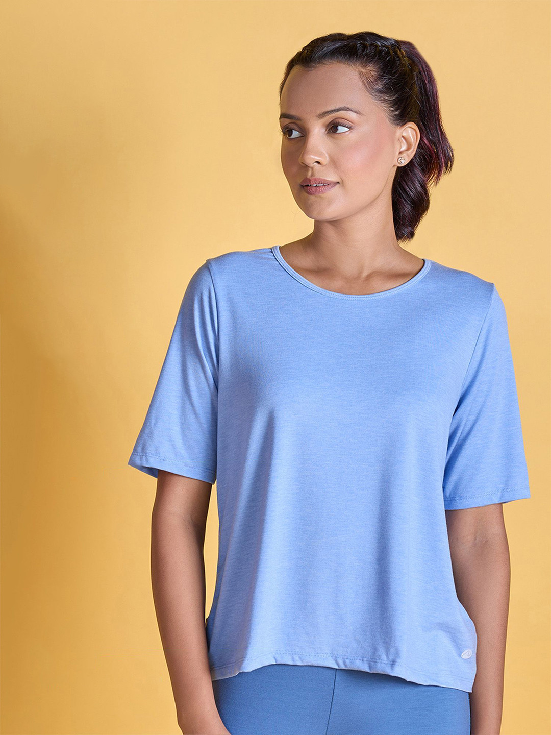 Nykd Women Textured Cutout Back Knot Overlay T-Shirt