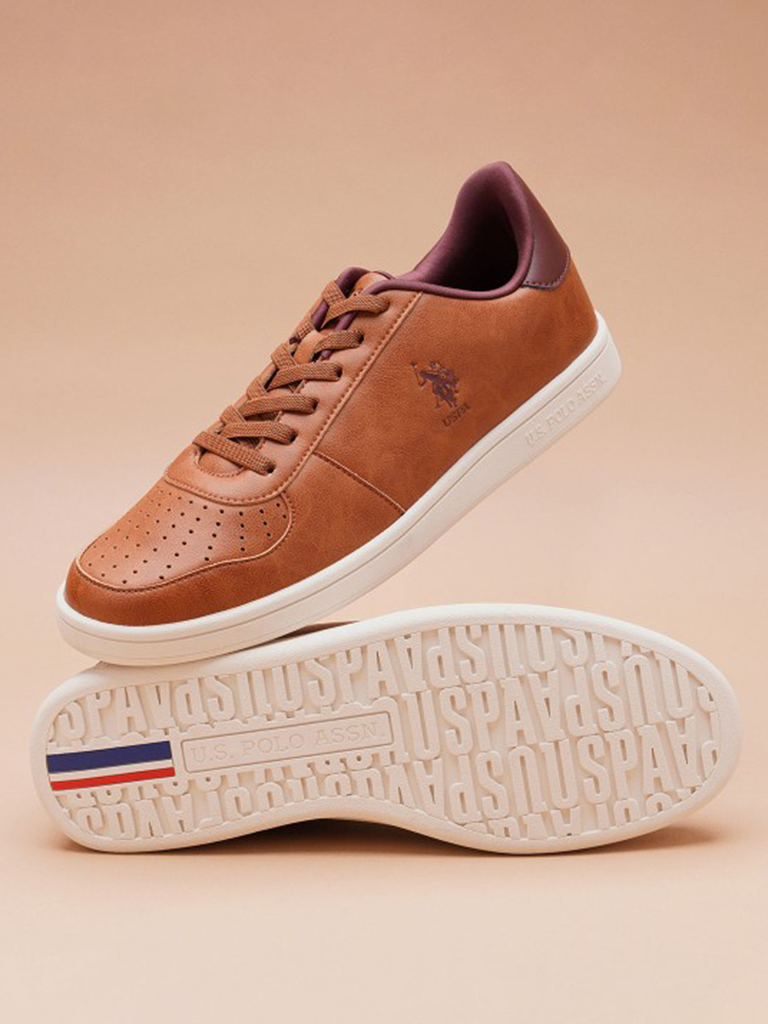 U.S. Polo Assn. Men Textured Comfort Insole Contrast Sole Lace-Ups Sneakers