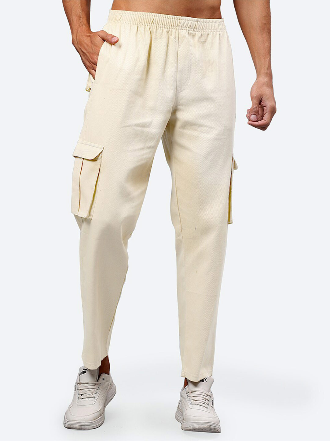 Mad Over Print Men Off White Relaxed Loose Fit Cotton Cargos