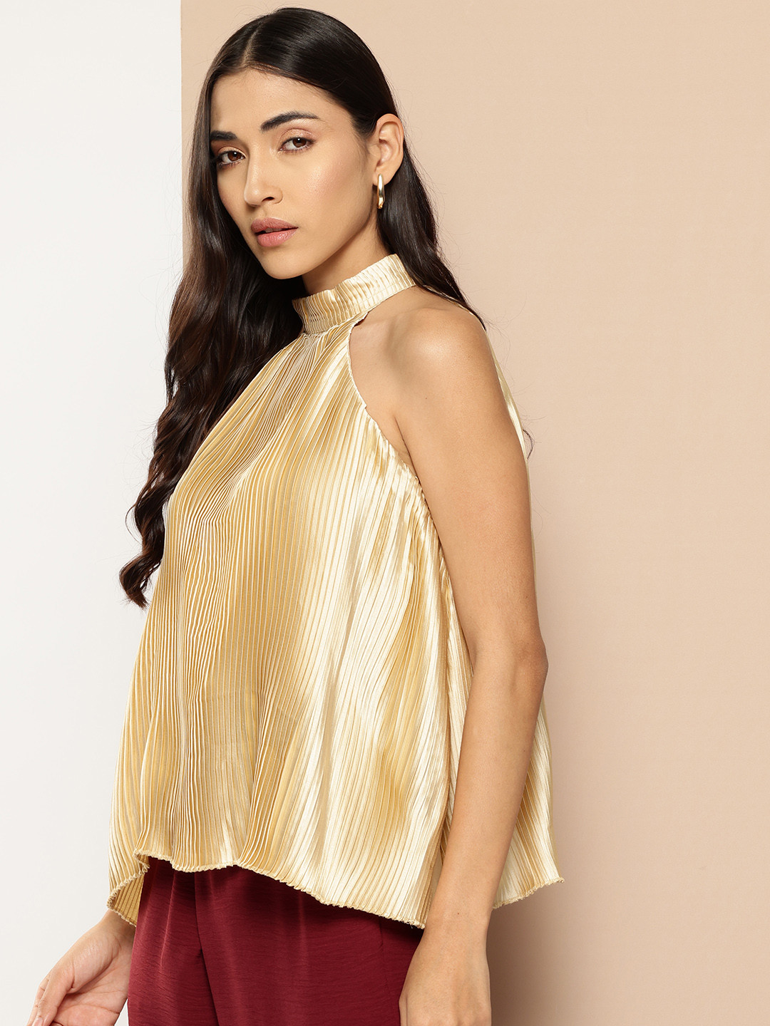 Chemistry Solid Accordion Pleats Top