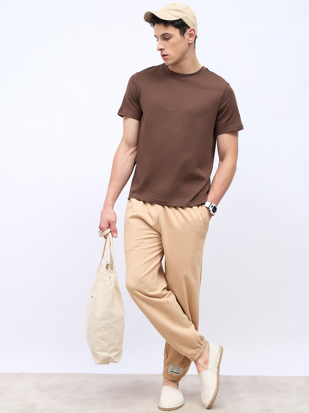 Styli Fleece Badge Detail Relaxed Fit Jogger with Zip Pockets