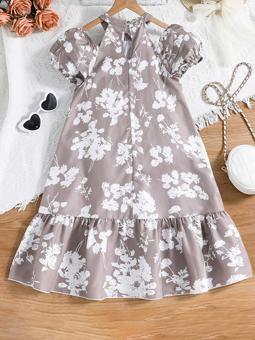 StyleCast Keyhole Neck Short Puff Sleeves Floral Print A-Line Dress