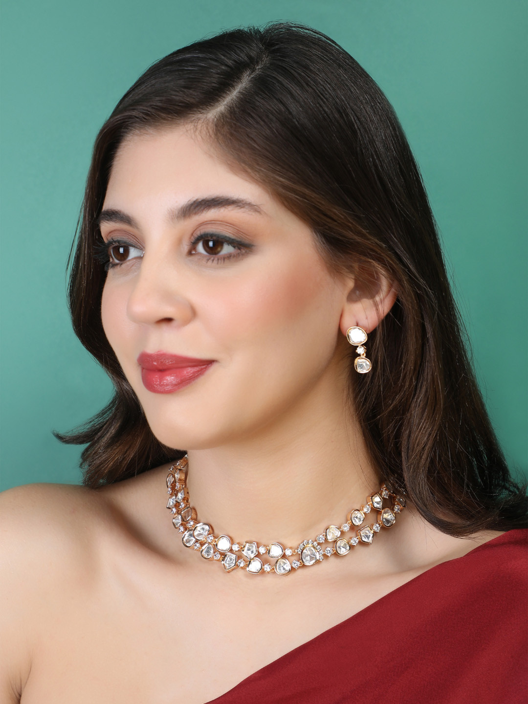 AURAA TRENDS 22KT Gold Plated Traditional Kundan Studded Jewellry Set