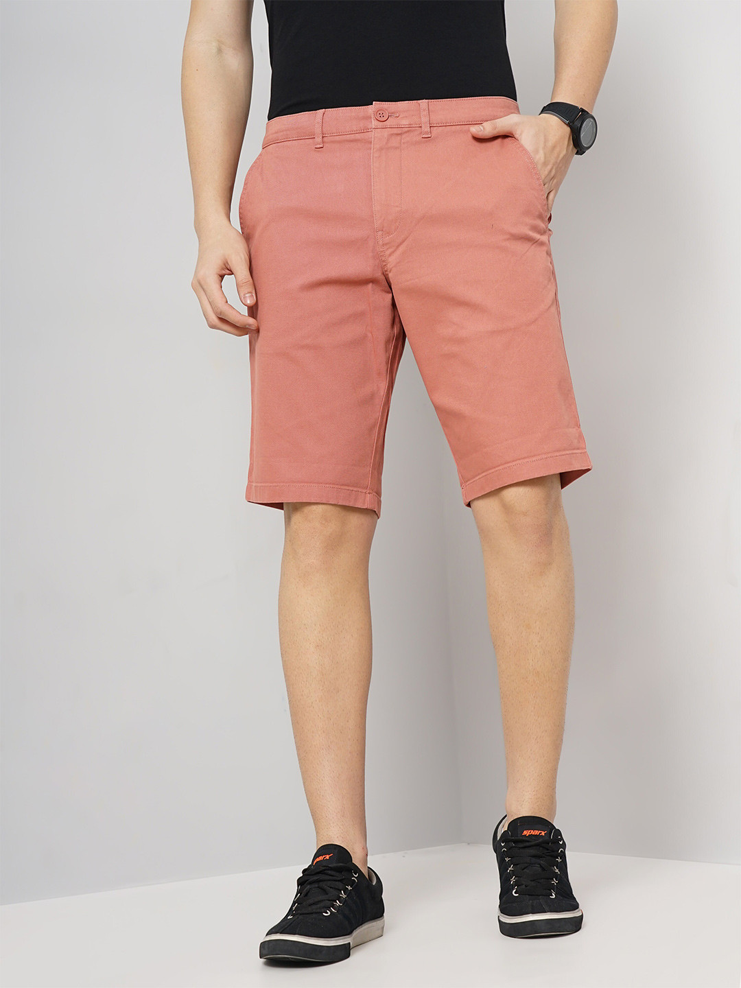 Celio Men Loose Fit Mid-Rise Cotton Chino Shorts