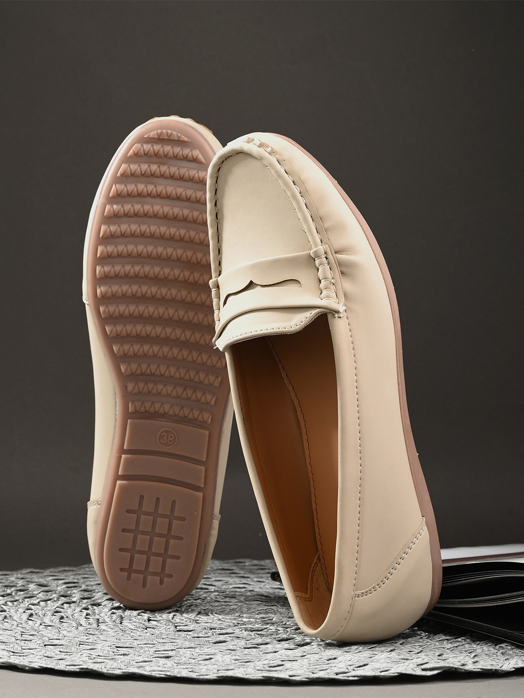 CLOG LONDON Women Loafers