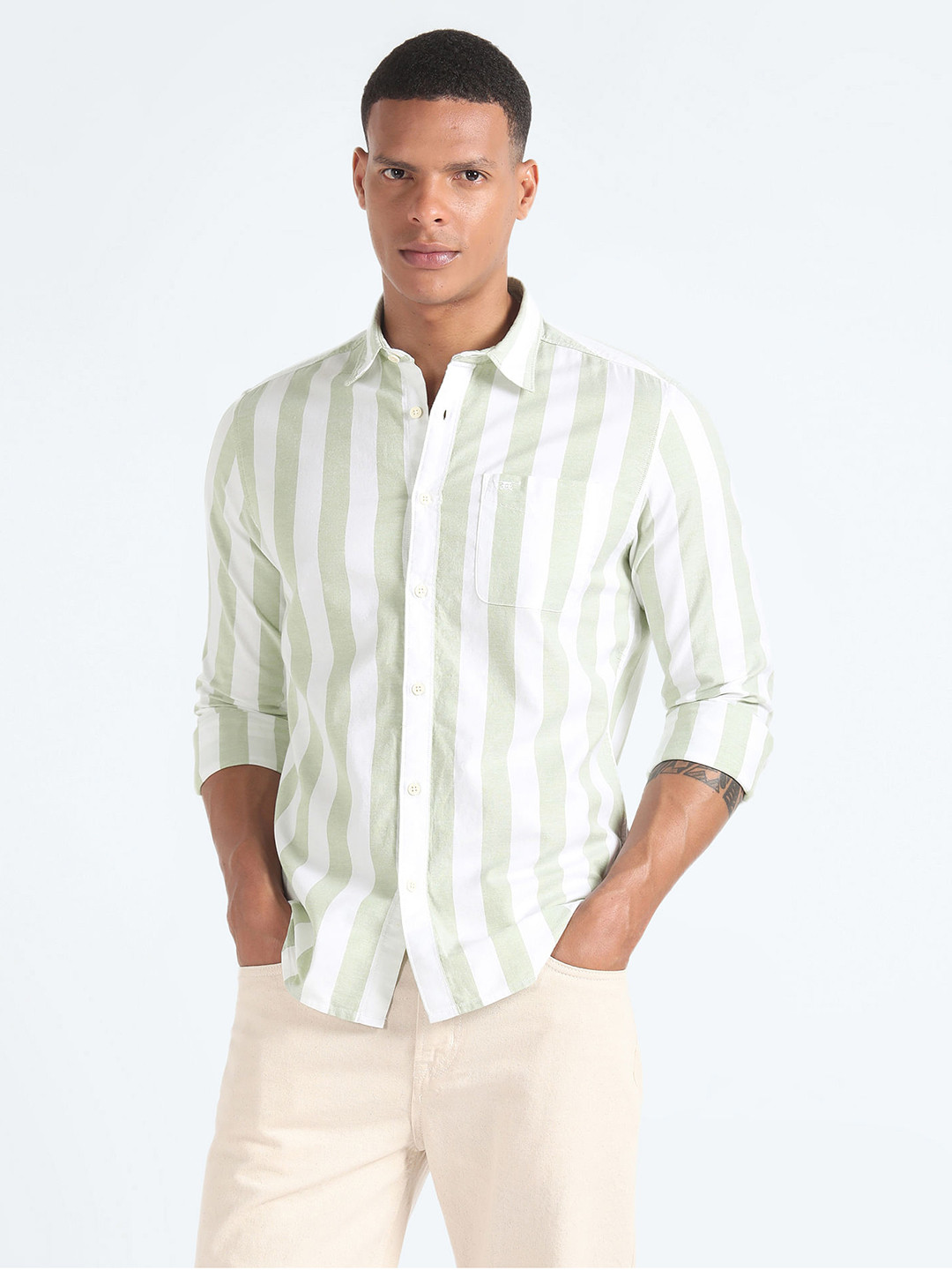 Flying Machine Vertical Striped Spread Collar Roll Up Sleeves Slim Fit Casual Shirt