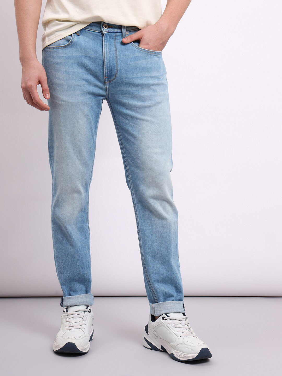 Lee Men Relaxed Fit Light Fade Stretchable Jeans