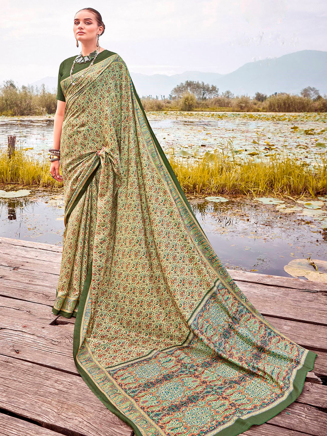 Saree mall Floral Silk Bagru Sarees