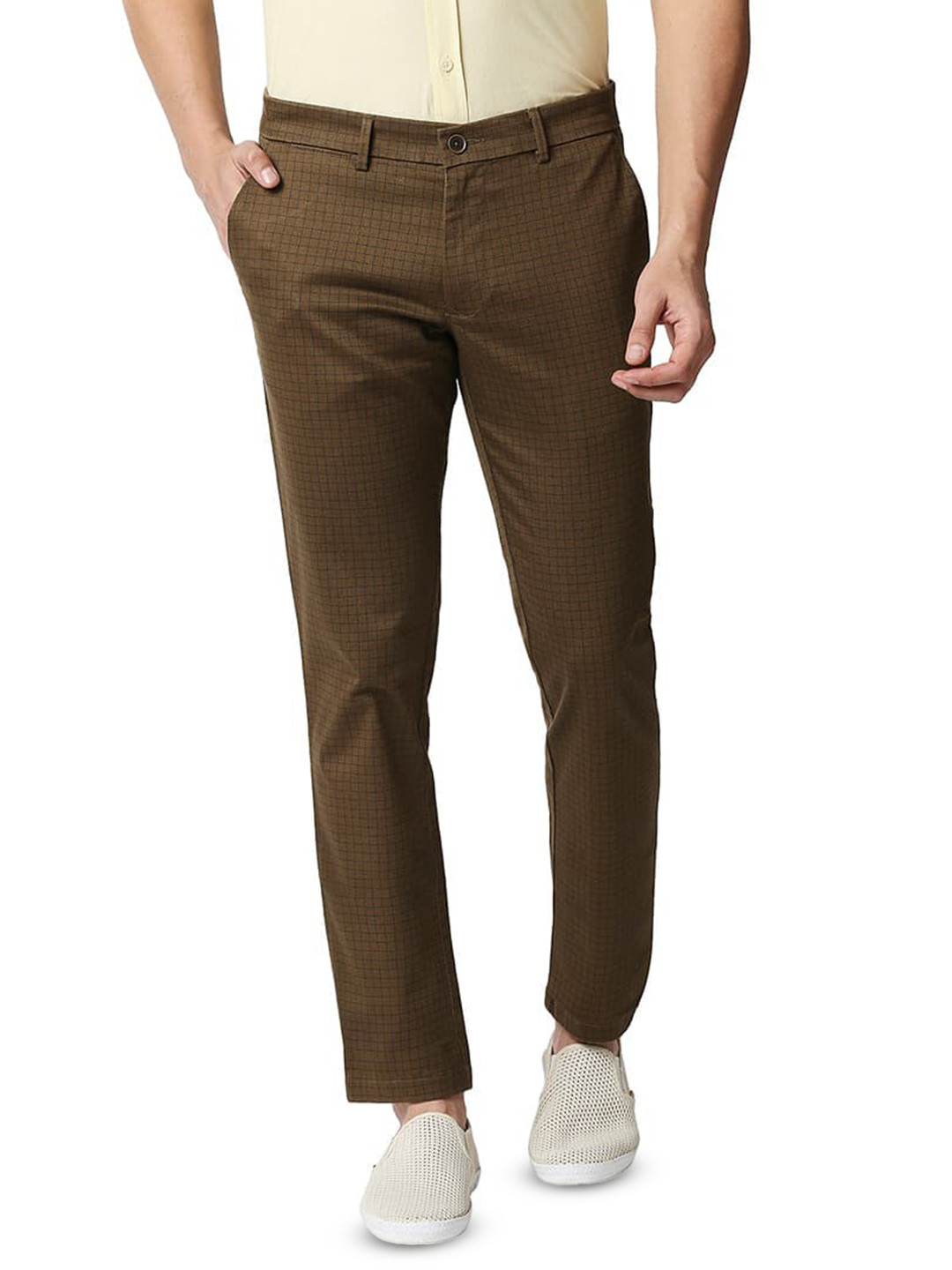 Basics Man Tapered Fit Chinos Cotton Trousers