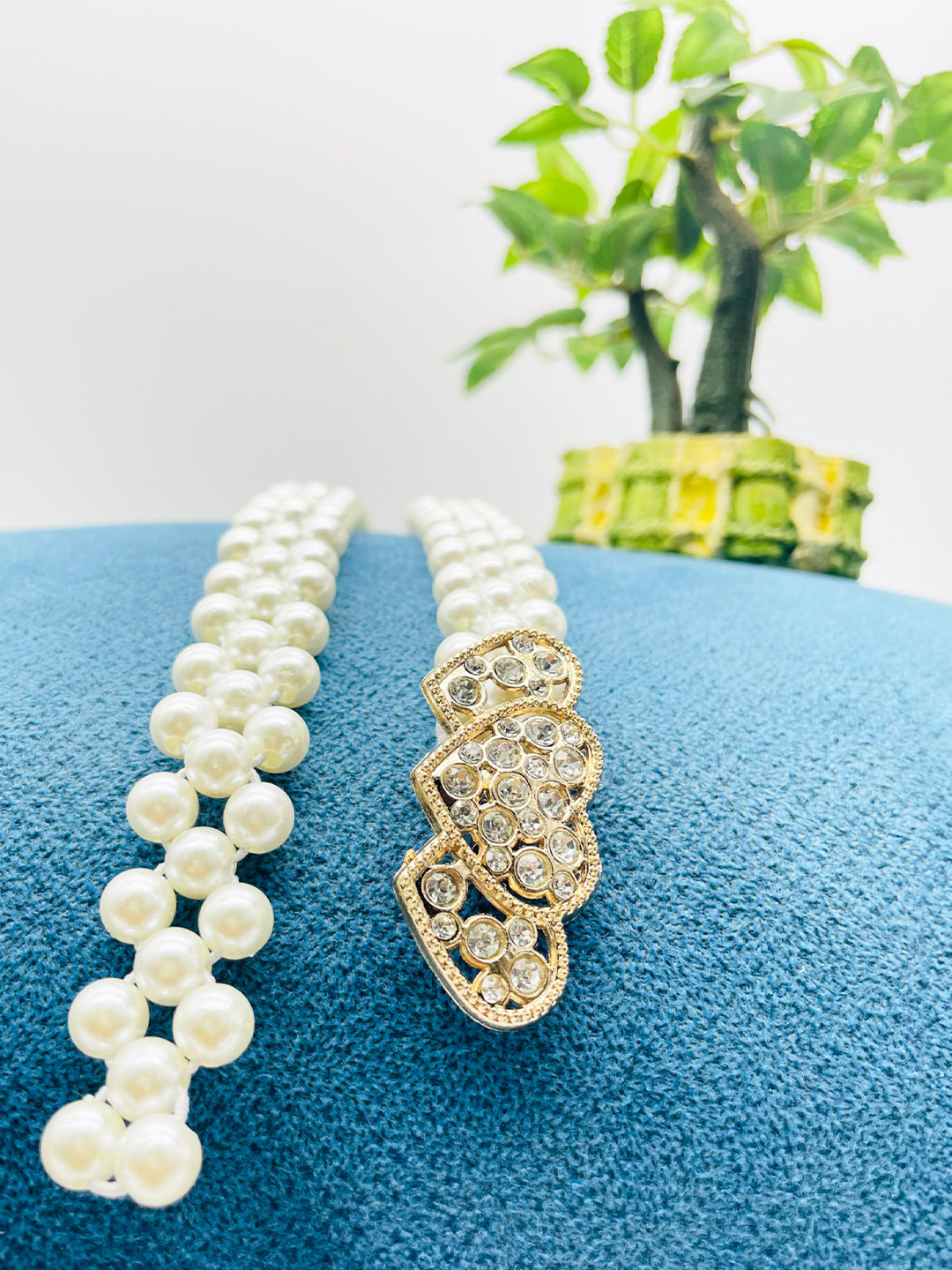 SYGA Metal Embellished Belt