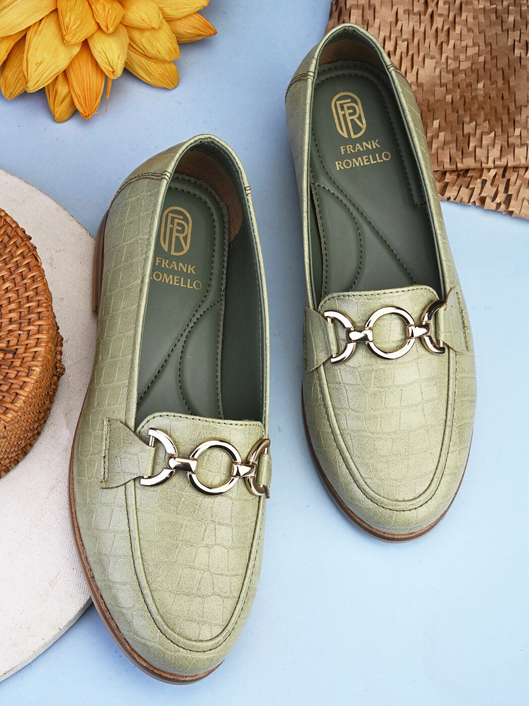 FRANKROMELLO Textured Round Toe Buckles Loafers