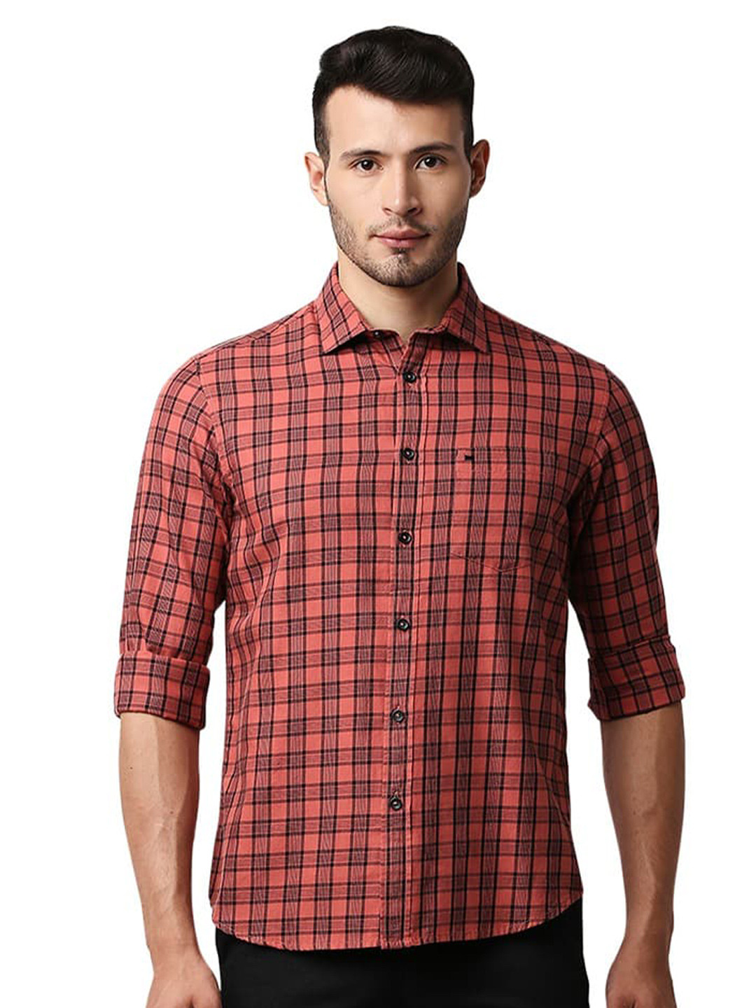 Basics Other Checks Cotton Spread Collar Slim Fit Checked Casual Shirt